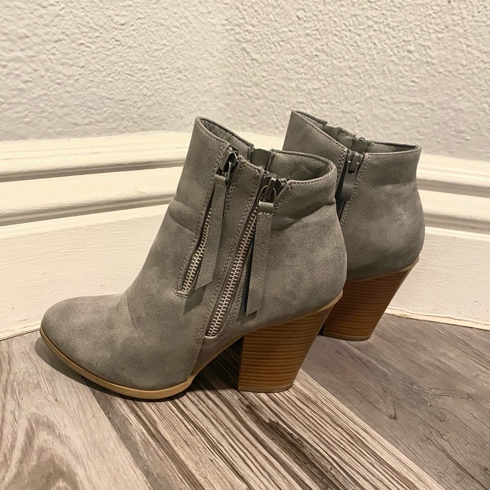 Journee Collection Vally Women’s Grey Ankle Boots